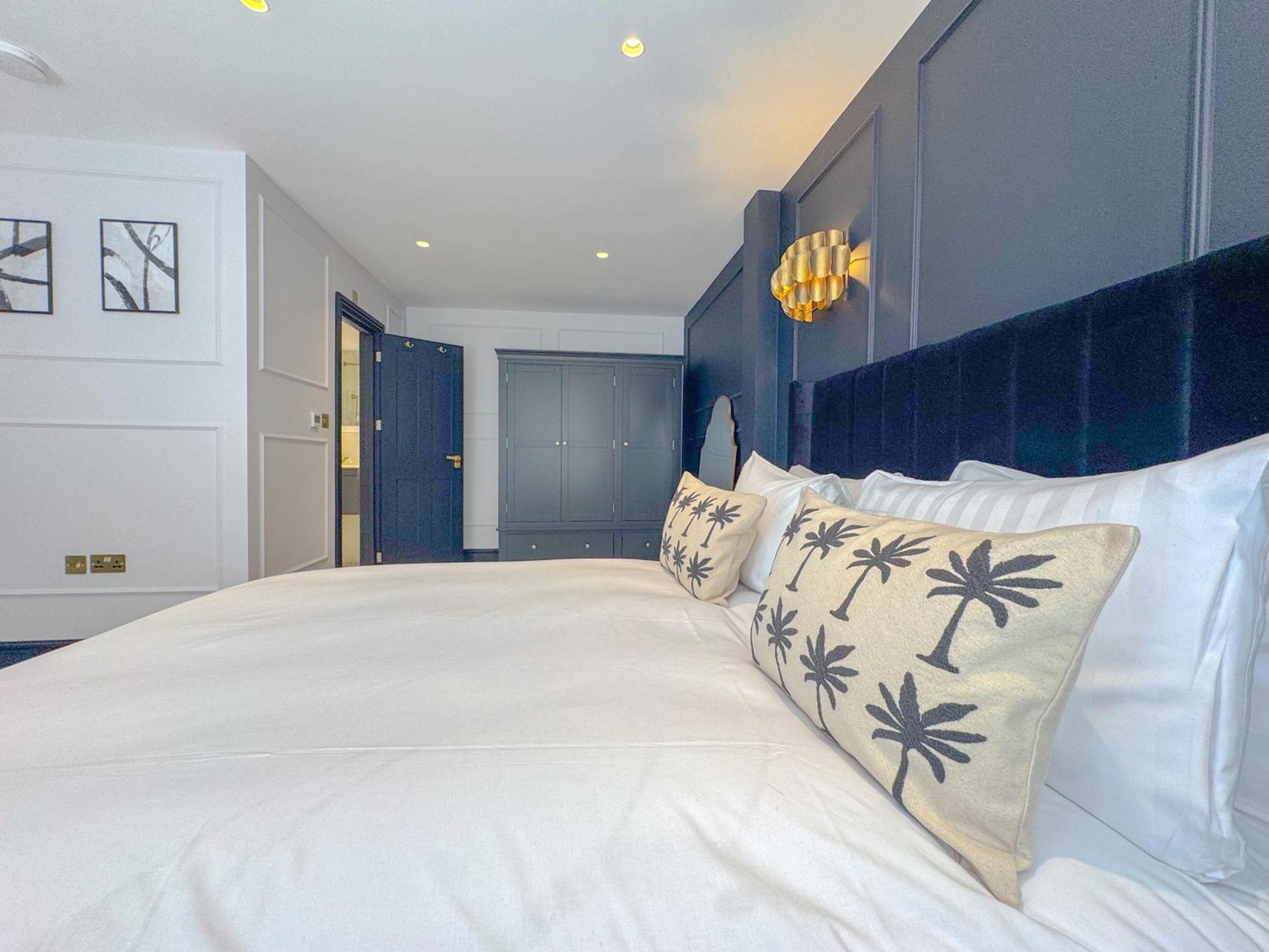 Apartment New Bond Street Residences London